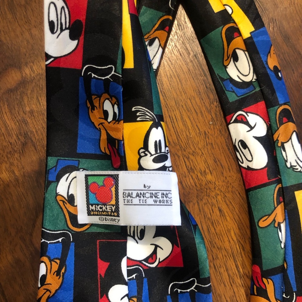Balancine x Disney Men Necktie Tie Mickey Goofy Donald Pluto Cartoon VTG - Picture 4 of 4